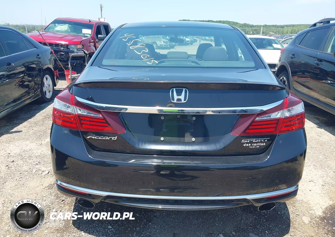2016 Honda Accord Sport VIN:1HGCR2F58GA242025 - 17