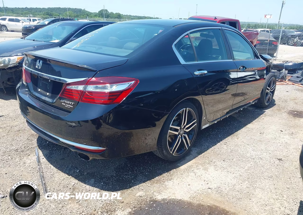 2016 Honda Accord Sport VIN:1HGCR2F58GA242025 - 4