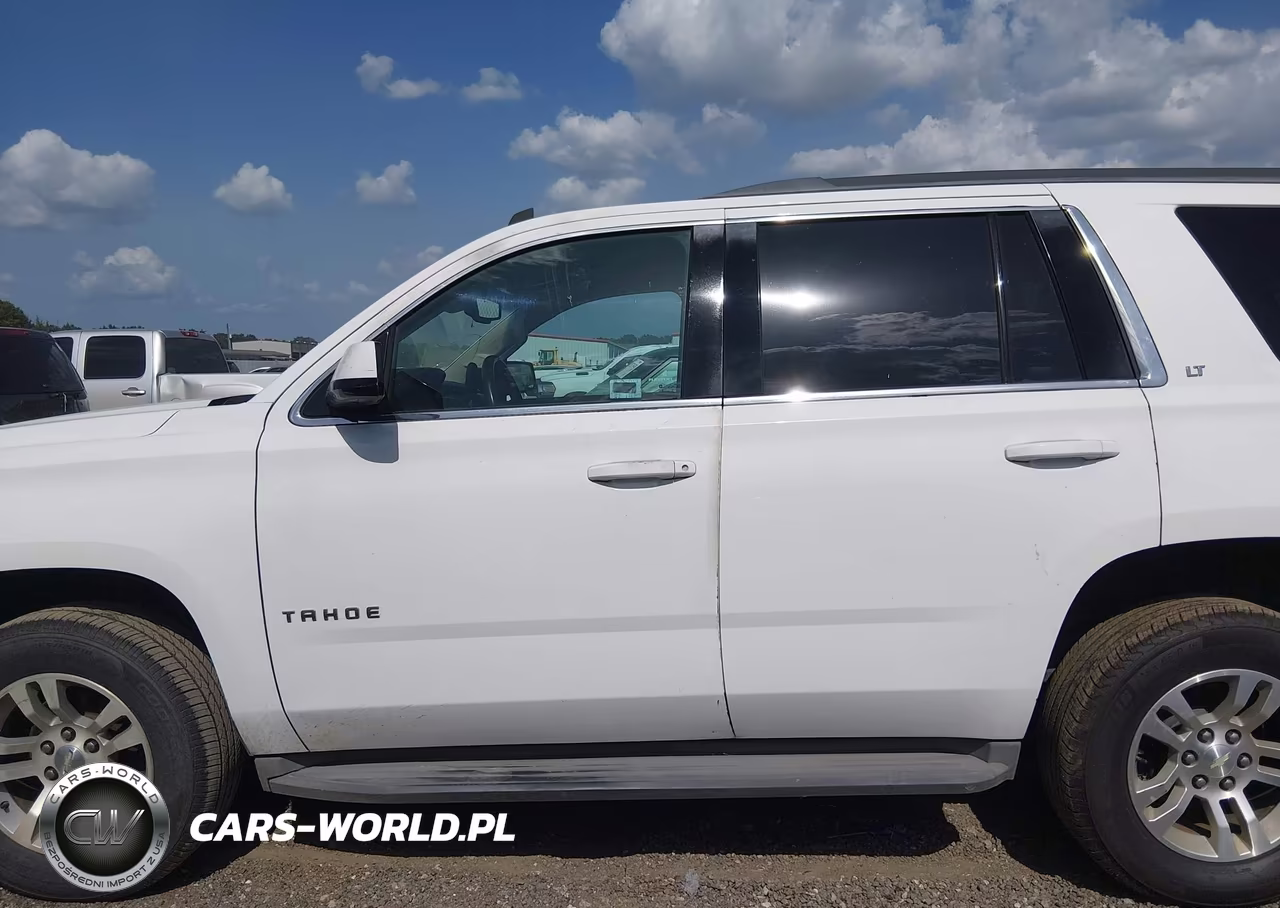 2015 Chevrolet Tahoe Lt VIN:1GNSCBKC6FR149348 - 14