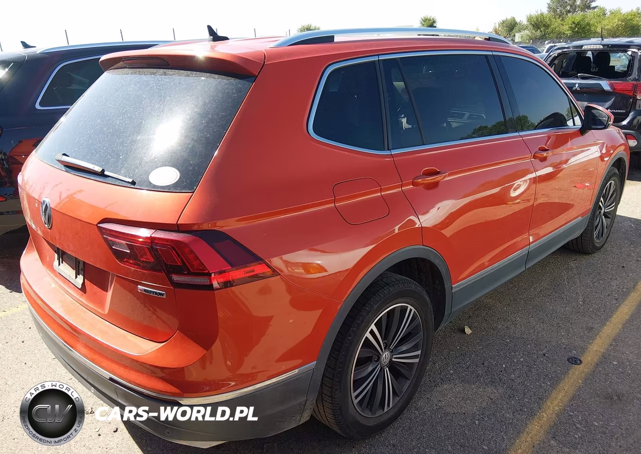 2019 Volkswagen Tiguan 2.0T Se-2.0T Sel-2.0T Sel R-Line-2.0T Sel R-Line Black VIN:3VV2B7AXXKM046184 - 4
