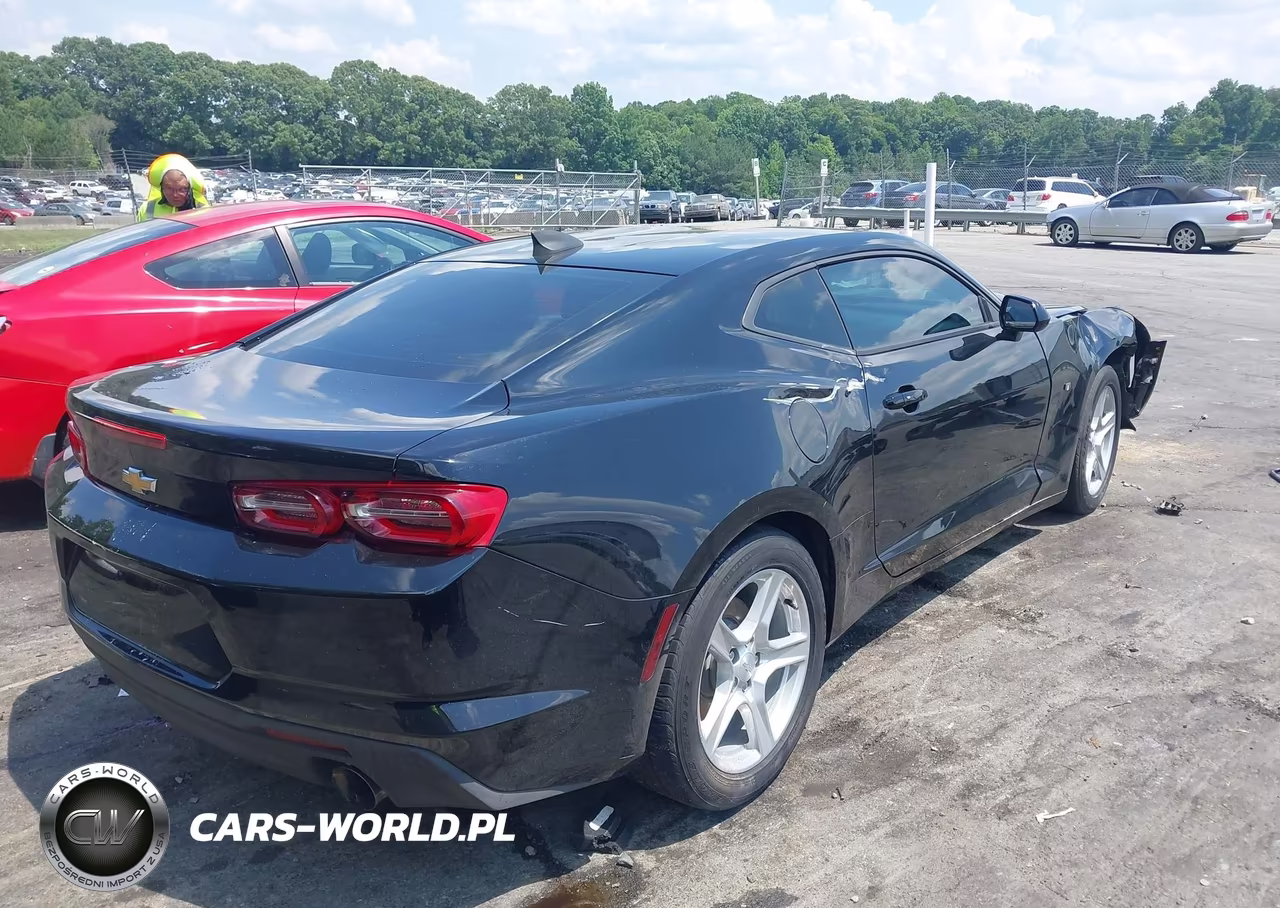 2019 Chevrolet Camaro 1Lt VIN:1G1FB1RX2K0142047 - 4