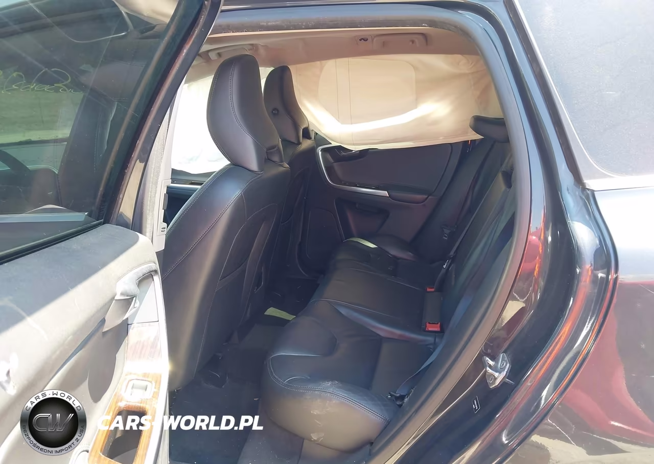 2015 Volvo Xc60 T6 Premier Plus VIN:YV4902RC4F2587796 - 8