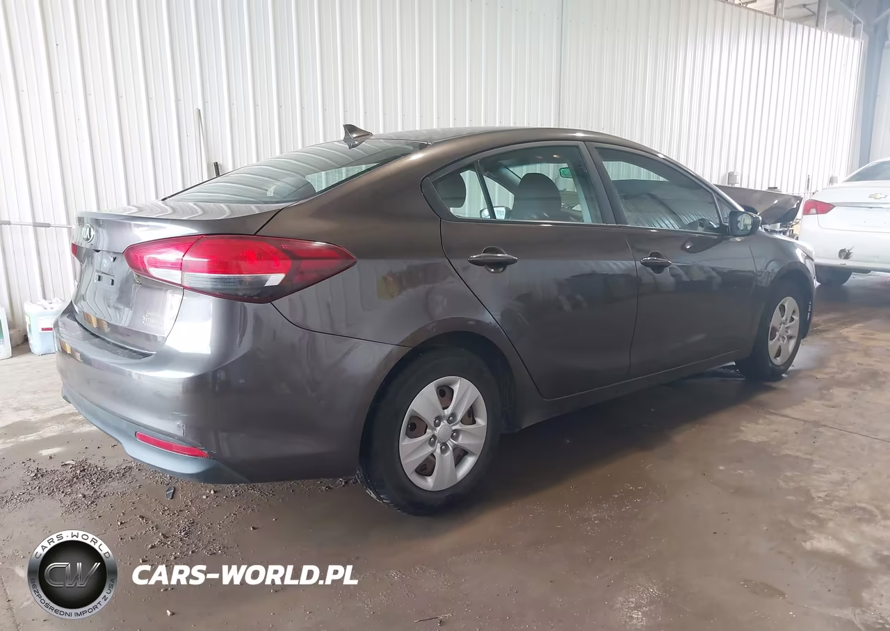 2017 Kia Forte Lx VIN:3KPFL4A70HE091164 - 4