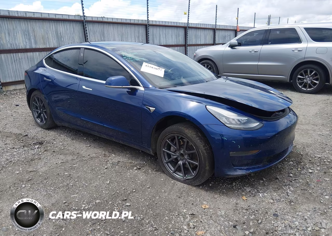2019 Tesla Model 3 Long Range-Mid Range-Standard Range-Standard Range Plus – zdjęcie 1 z 22