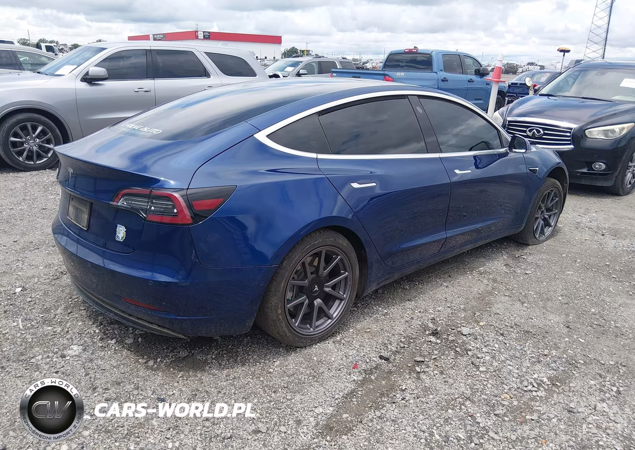 2019 Tesla Model 3 Long Range-Mid Range-Standard Range-Standard Range Plus VIN:5YJ3E1EA1KF425012 - 4
