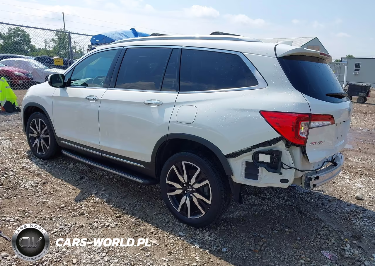 2019 Honda Pilot Elite VIN:5FNYF6H05KB061244 - 3