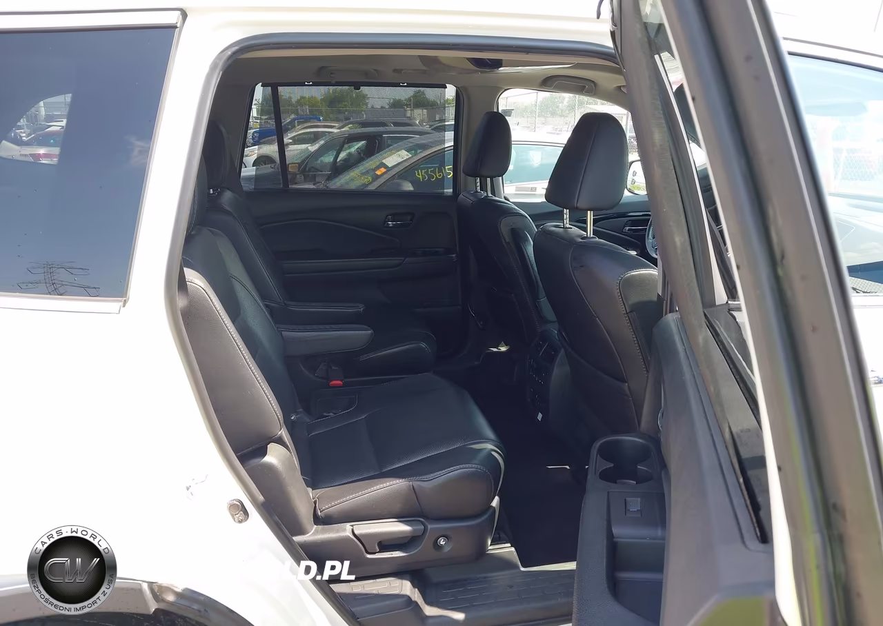 2019 Honda Pilot Elite VIN:5FNYF6H05KB061244 - 8