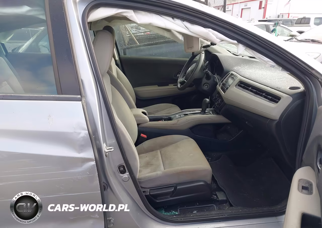 2019 Honda Hr-V Lx VIN:3CZRU5H37KG704129 - 5