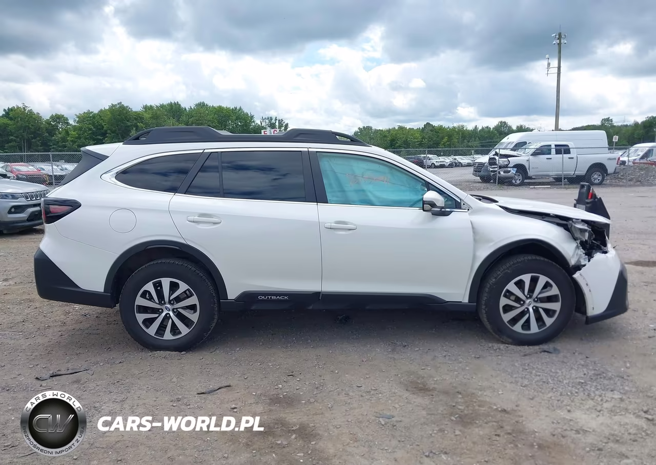 2020 Subaru Outback Premium VIN:4S4BTACC0L3255578 - 13