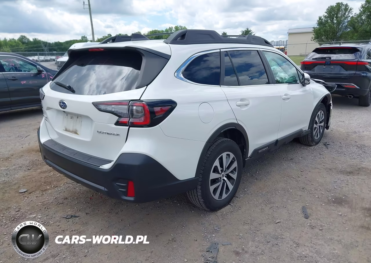 2020 Subaru Outback Premium VIN:4S4BTACC0L3255578 - 4