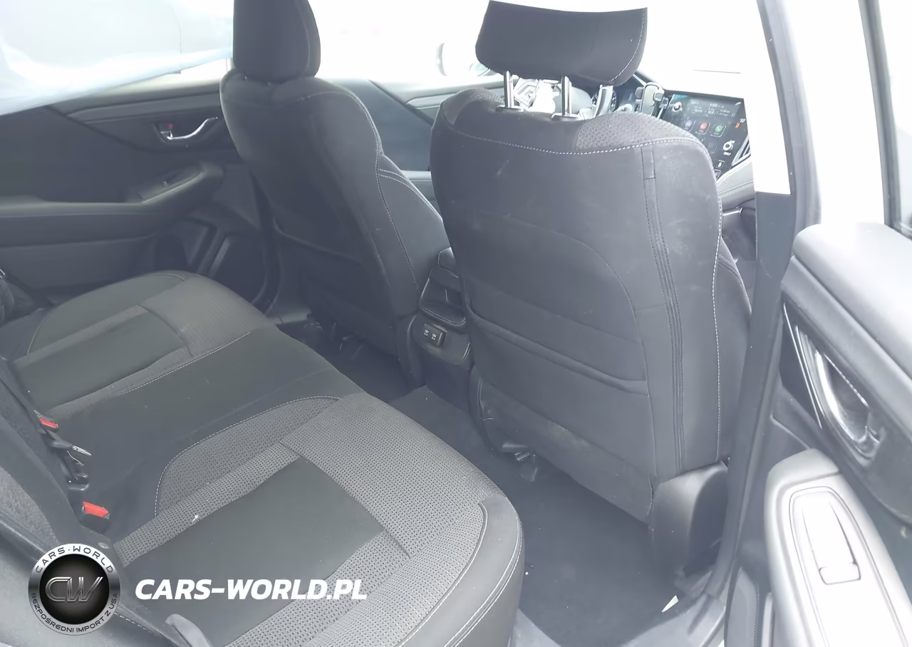 2020 Subaru Outback Premium VIN:4S4BTACC0L3255578 - 8