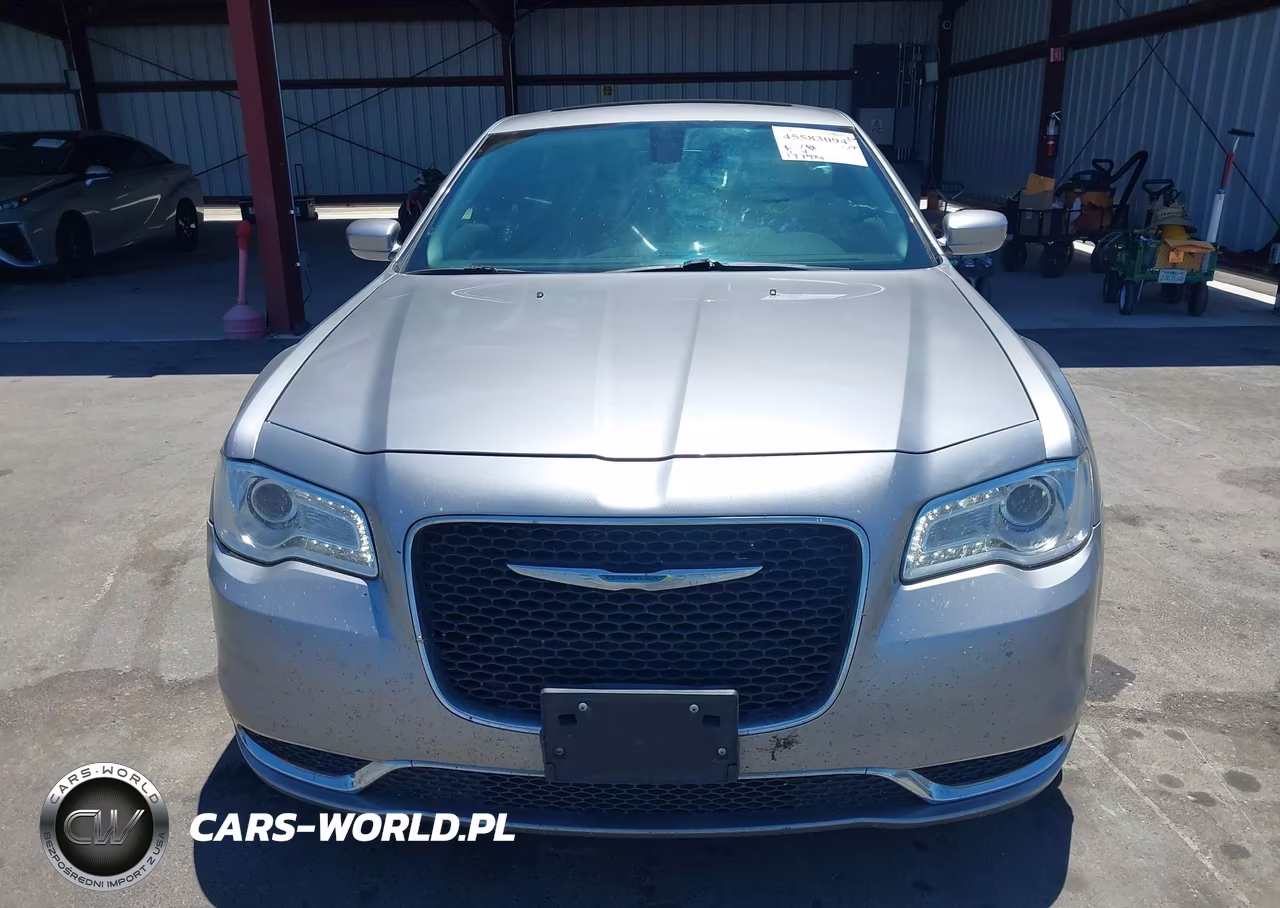 2015 Chrysler 300 Limited VIN:2C3CCAAG1FH872055 - 12