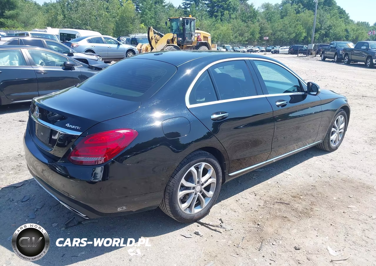 2015 Mercedes-Benz C 300 4Matic VIN:55SWF4KB4FU012319 - 4