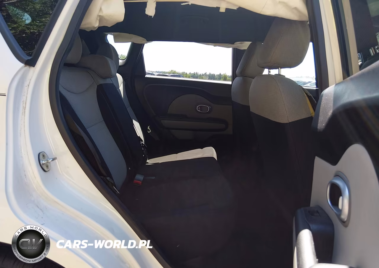 2016 Kia Soul VIN:KNDJN2A2XG7399681 - 8