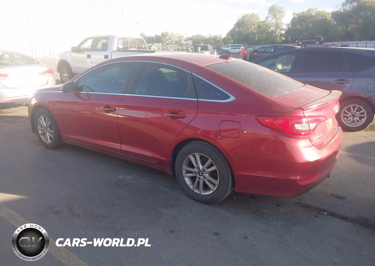 2015 Hyundai Sonata Se VIN:5NPE24AFXFH010928 - 3
