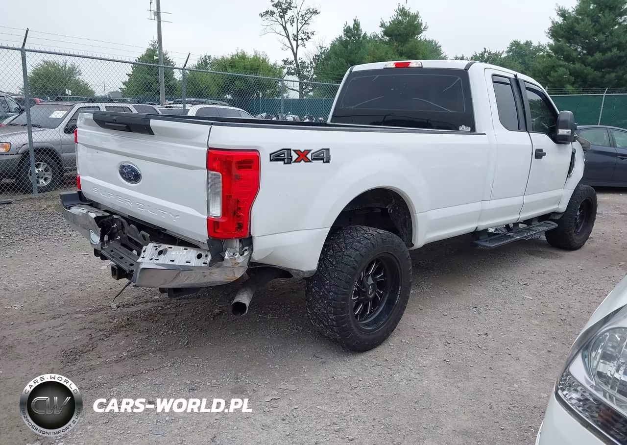 2019 Ford F-250 Xl VIN:1FT7X2B6XKEC57132 - 4