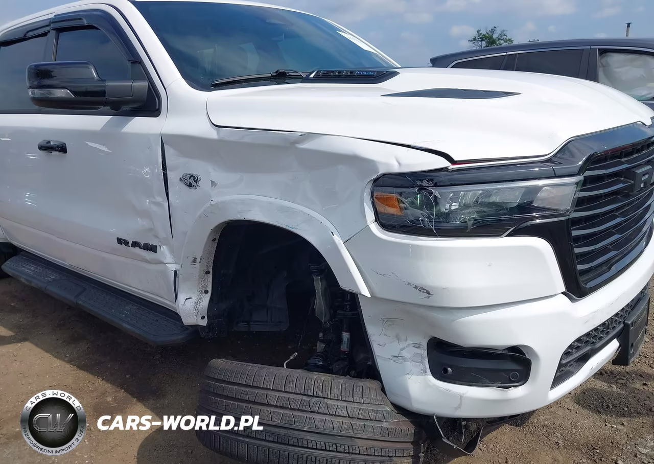 2026 Ram 1500 Laramie 4X4 5'7 Box VIN:1C6SRFJT7TN270786 - 6