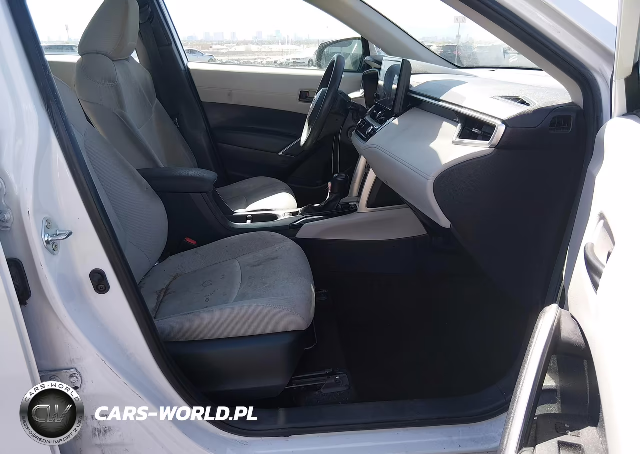 2023 Toyota Corolla Cross L VIN:7MUAAAAG5PV059402 - 5