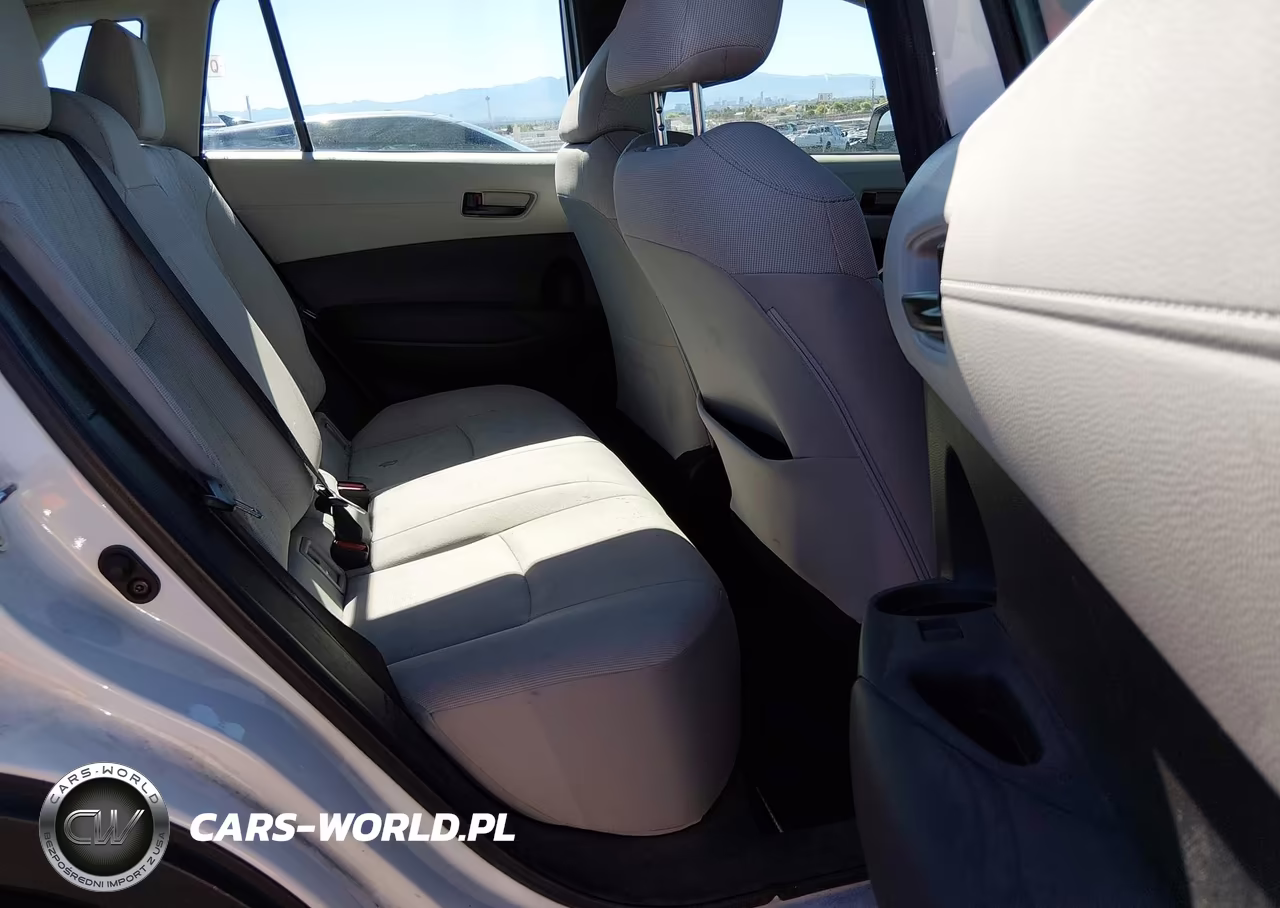 2023 Toyota Corolla Cross L VIN:7MUAAAAG5PV059402 - 8