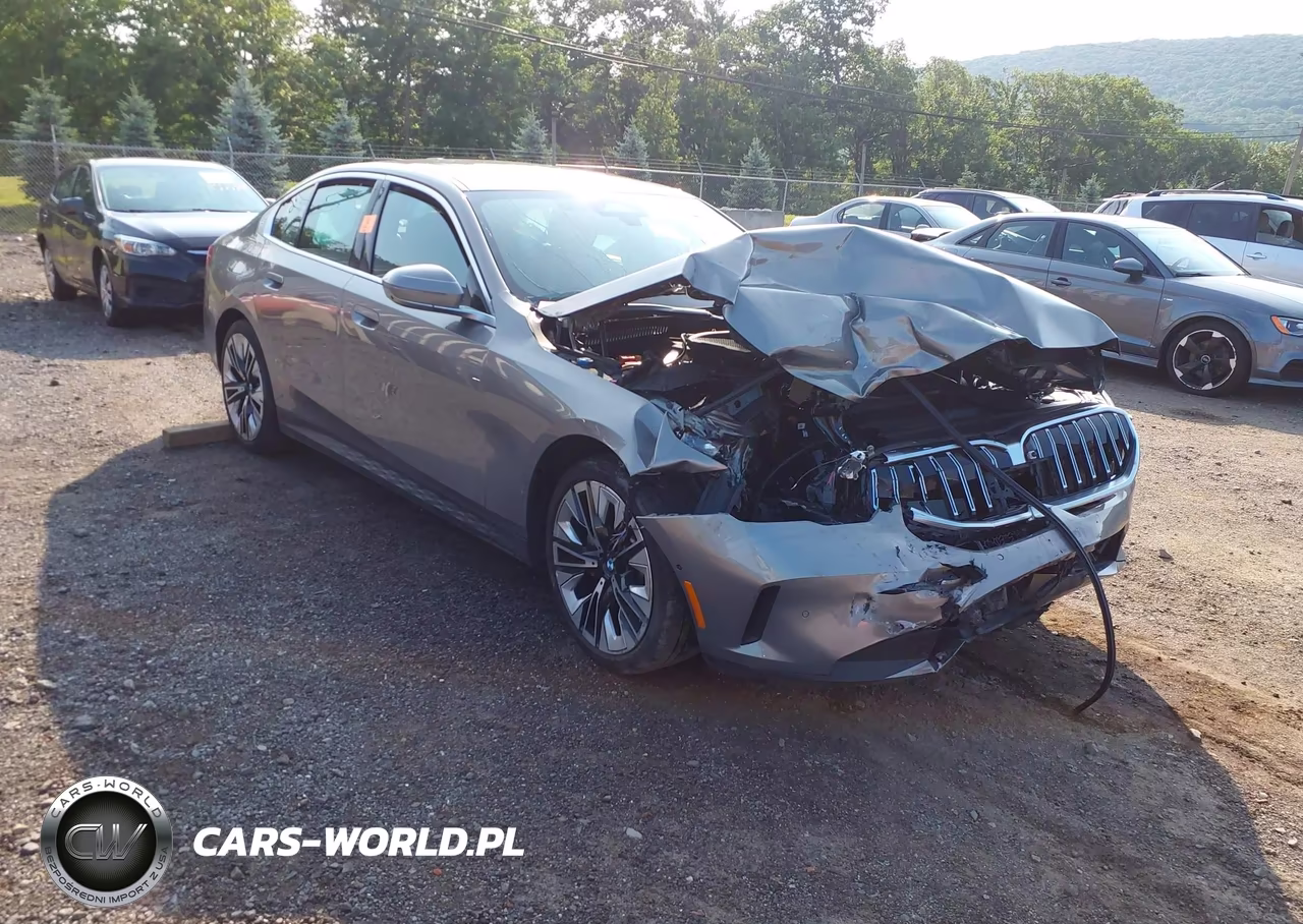 2024 BMW 530I xDrive – zdjęcie 1 z 16