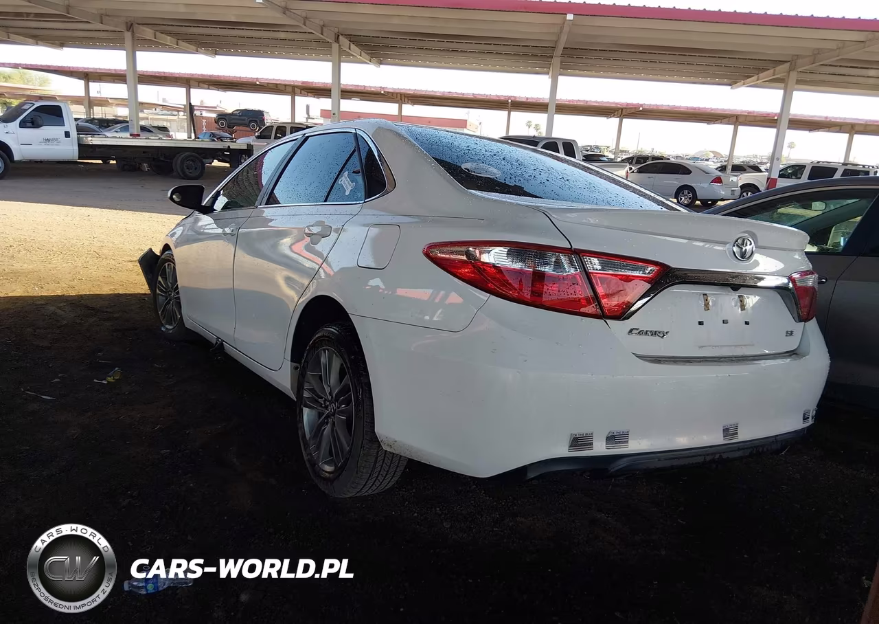 2017 Toyota Camry Se VIN:4T1BF1FK5HU627525 - 3