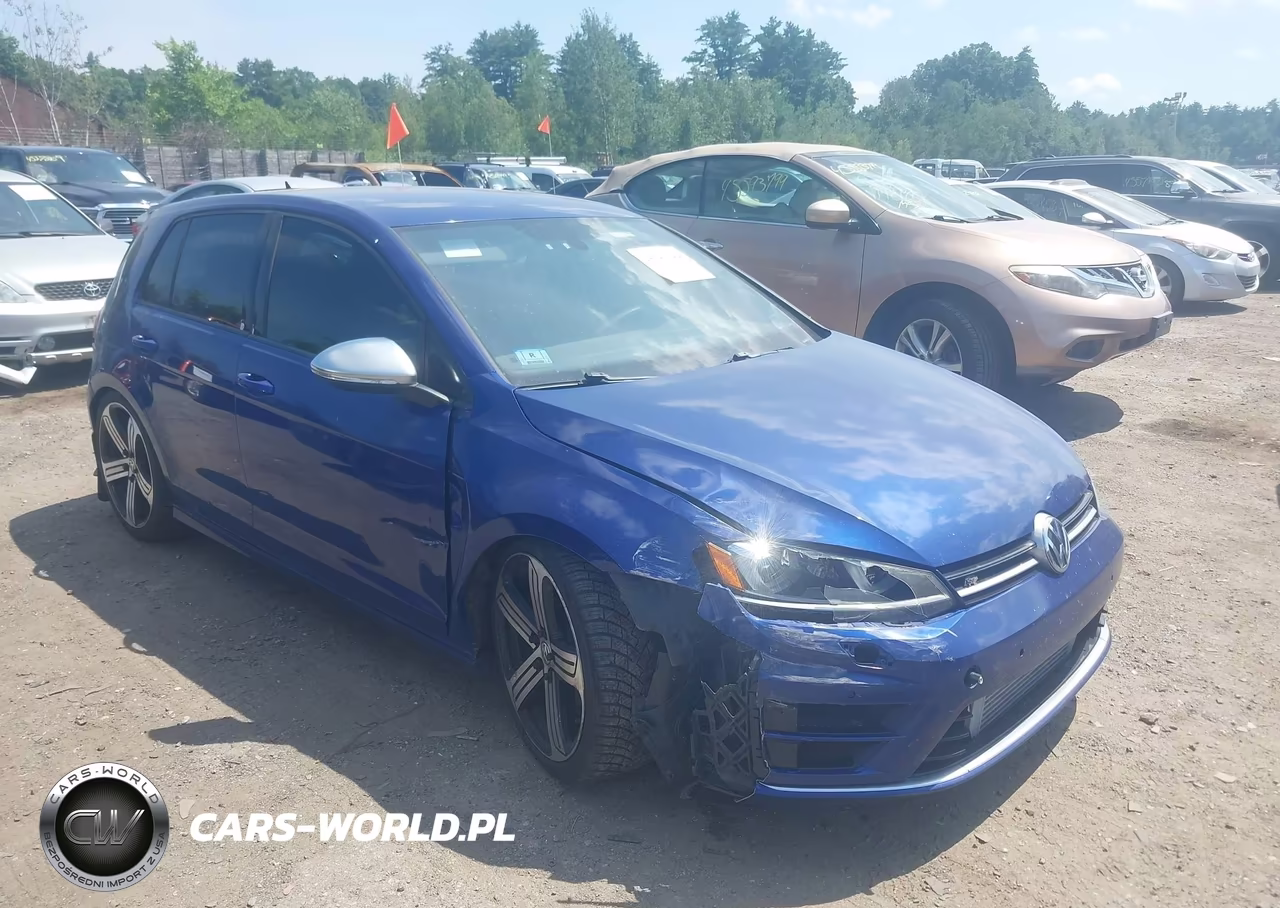 2015 Volkswagen Golf R 4-Door – zdjęcie 1 z 17