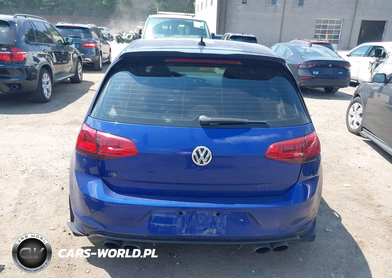 2015 Volkswagen Golf R 4-Door VIN:WVWLF7AU4FW181096 - 16