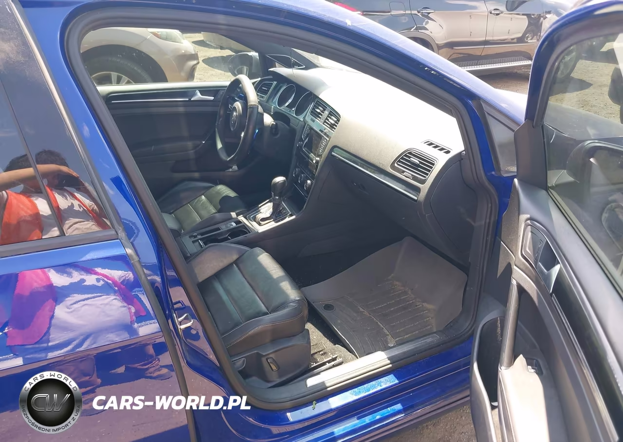 2015 Volkswagen Golf R 4-Door VIN:WVWLF7AU4FW181096 - 5