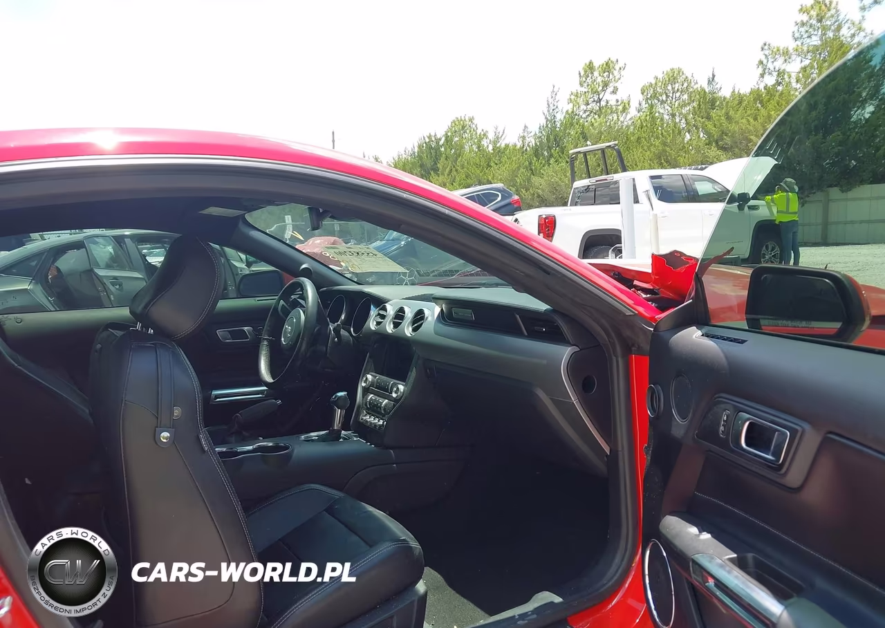 2022 Ford Mustang Ecoboost Premium Fastback VIN:1FA6P8TH4N5101208 - 5