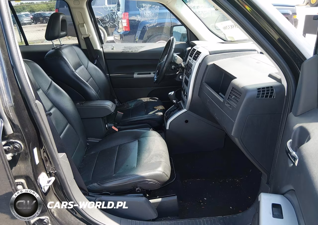 2008 Jeep Patriot Limited VIN:1J8FT48W58D534965 - 5