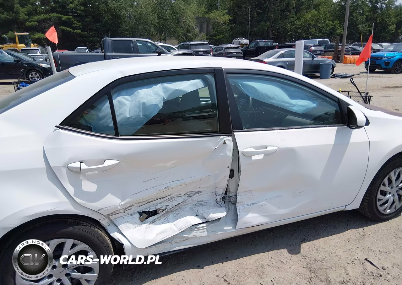 2016 Toyota Corolla Le VIN:2T1BURHE4GC680650 - 6