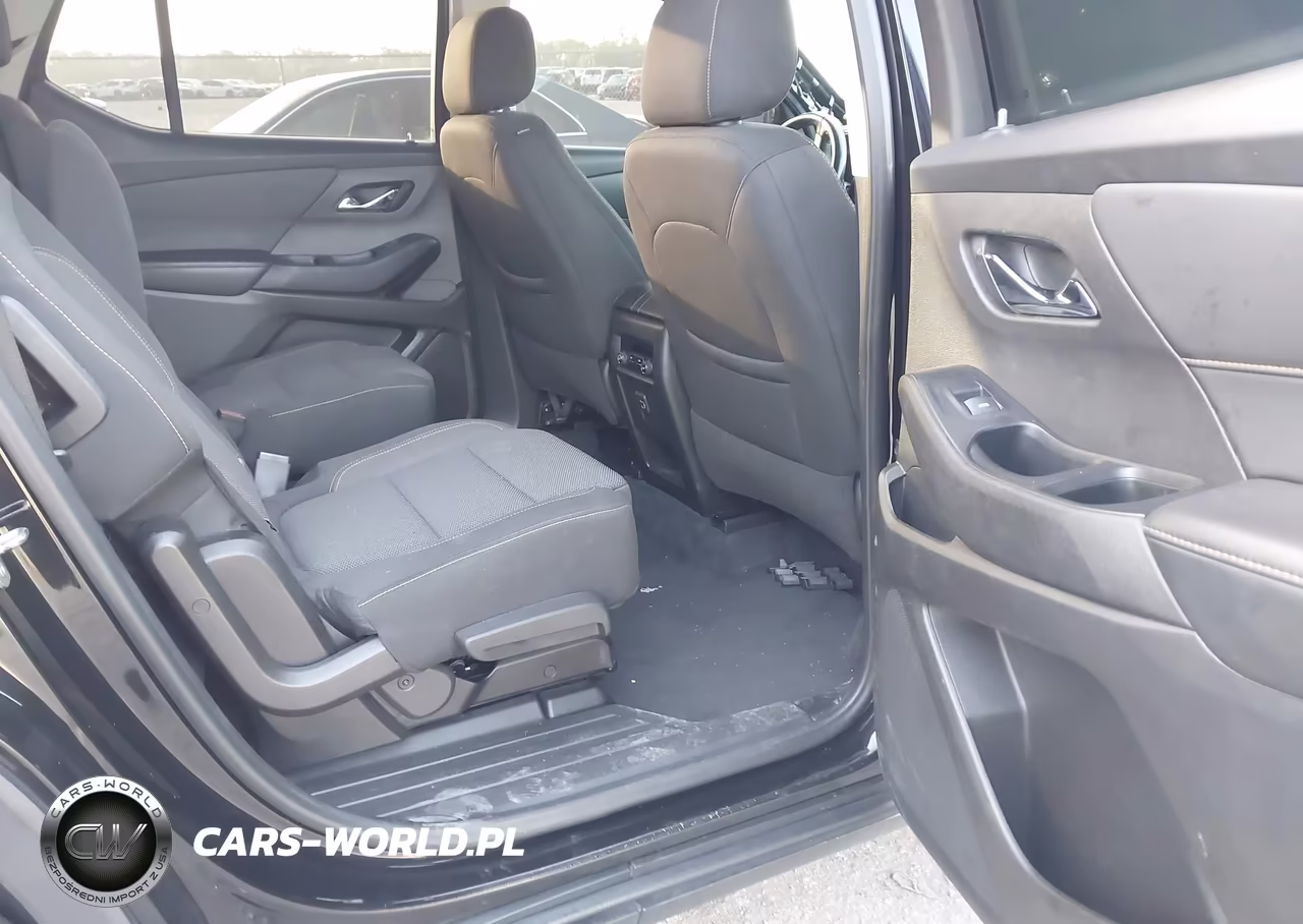 2021 Chevrolet Traverse Fwd Lt Cloth VIN:1GNERGKW2MJ211066 - 8