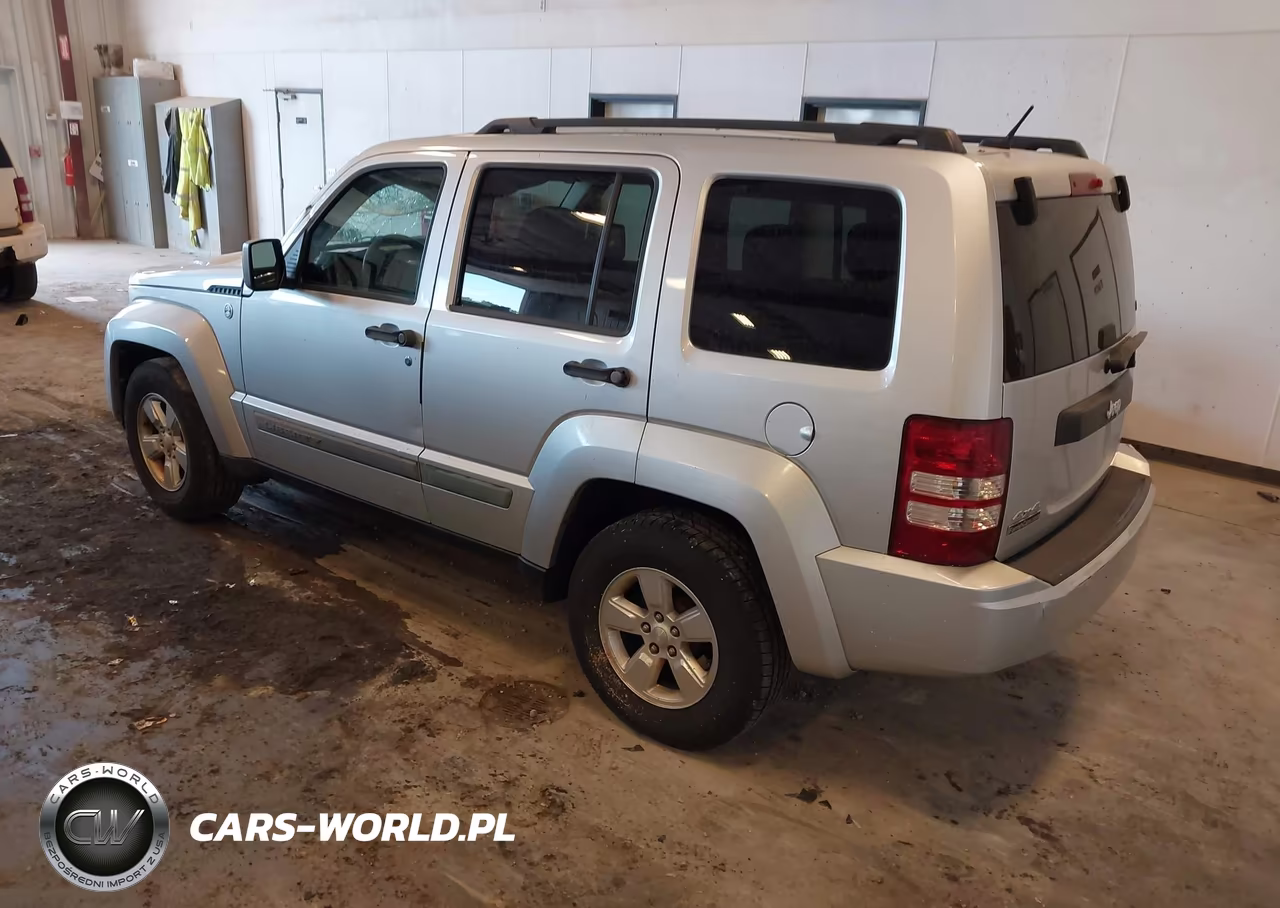 2010 Jeep Liberty Sport VIN:1J4PN2GK5AW141397 - 3