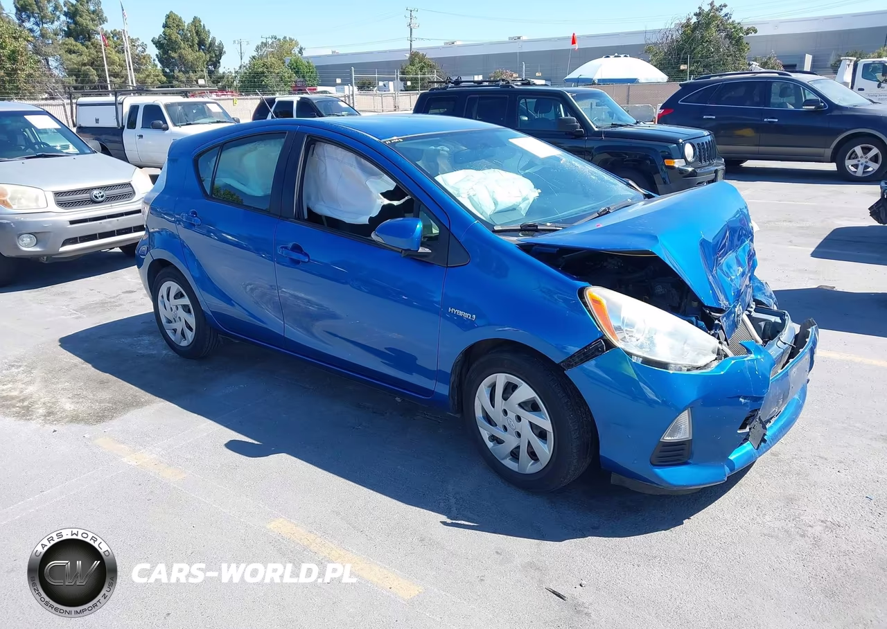 2013 Toyota Prius C Two
