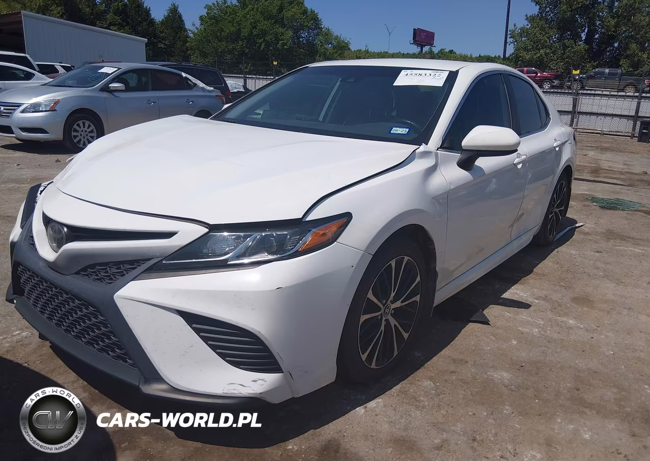 2020 Toyota Camry Se VIN:4T1G11AK2LU501899 - 2