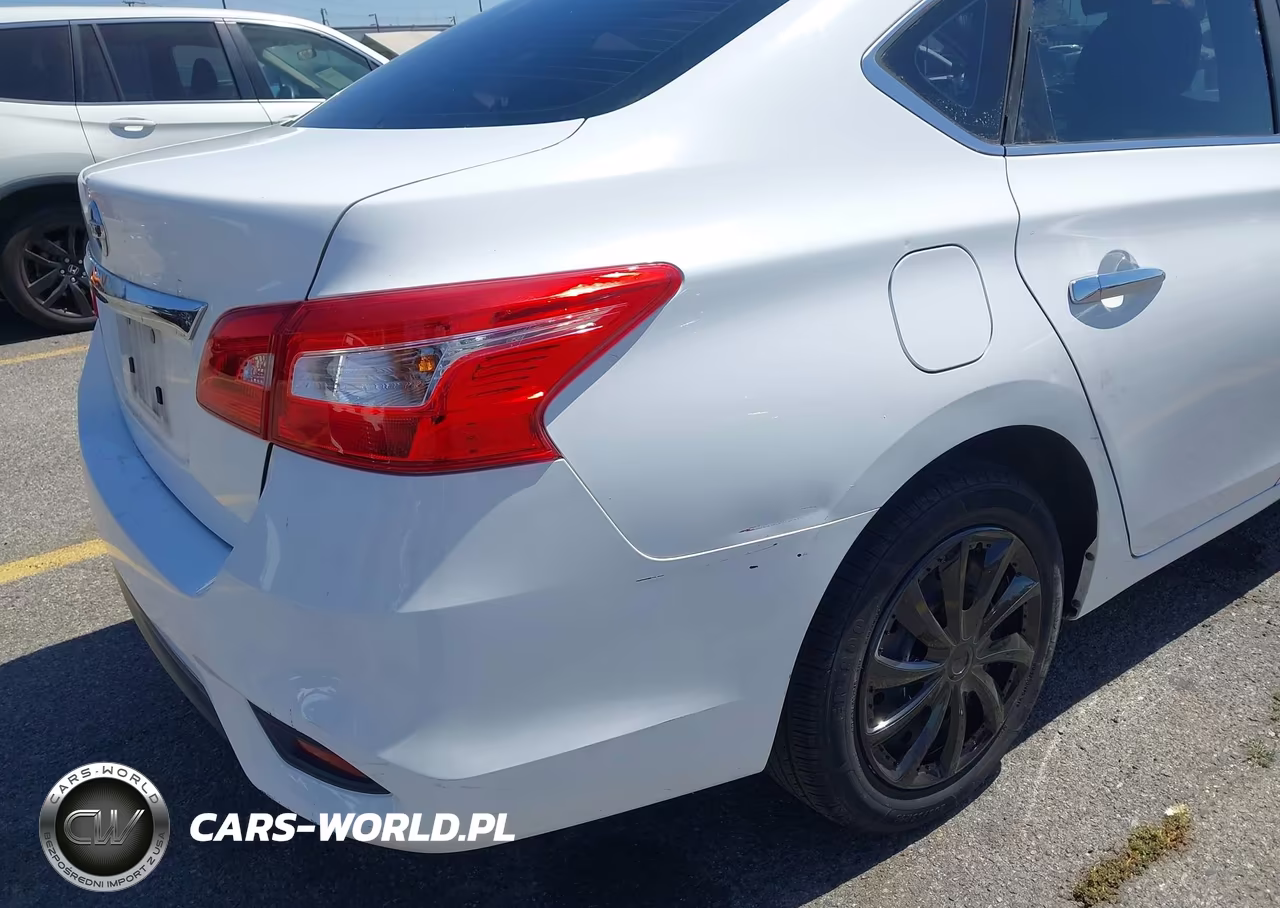 2018 Nissan Sentra S VIN:3N1AB7AP6JY204217 - 14