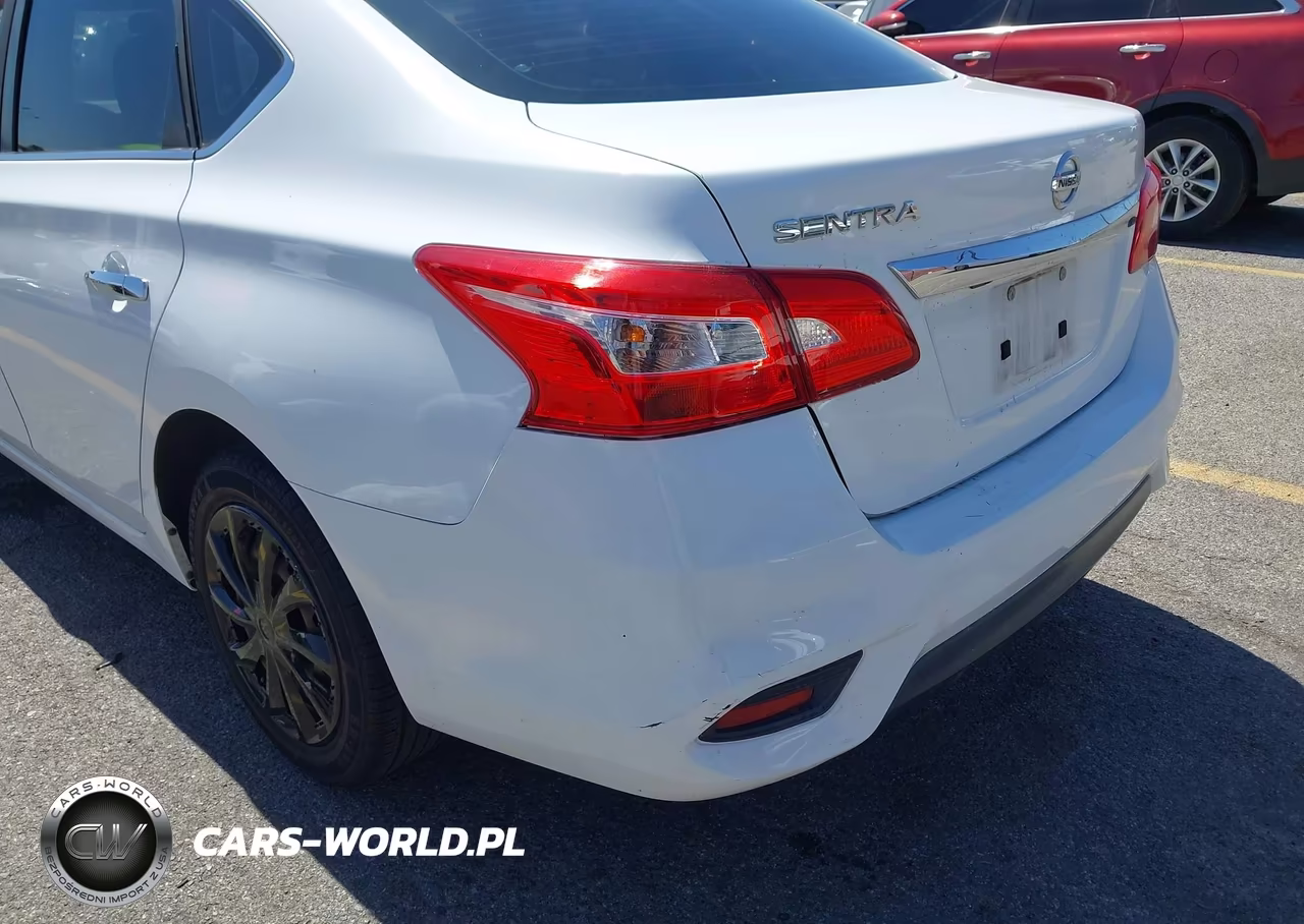 2018 Nissan Sentra S VIN:3N1AB7AP6JY204217 - 15