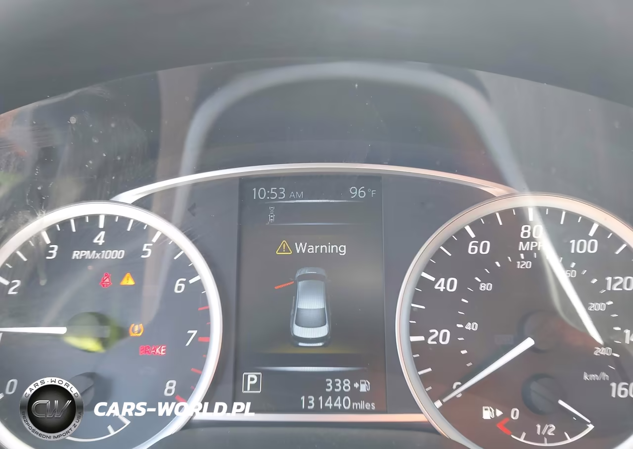 2018 Nissan Sentra S VIN:3N1AB7AP6JY204217 - 7