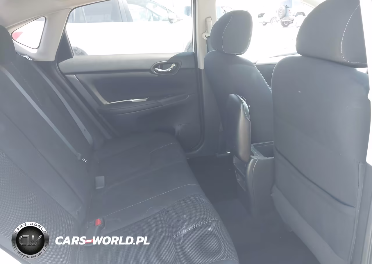 2018 Nissan Sentra S VIN:3N1AB7AP6JY204217 - 8