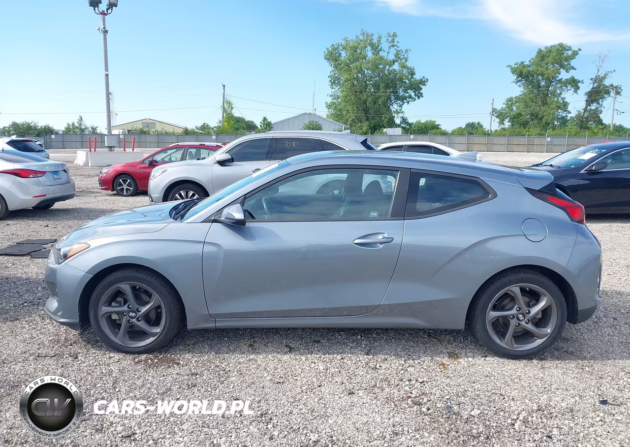 2019 Hyundai Veloster 2.0 VIN:KMHTG6AF6KU016872 - 14