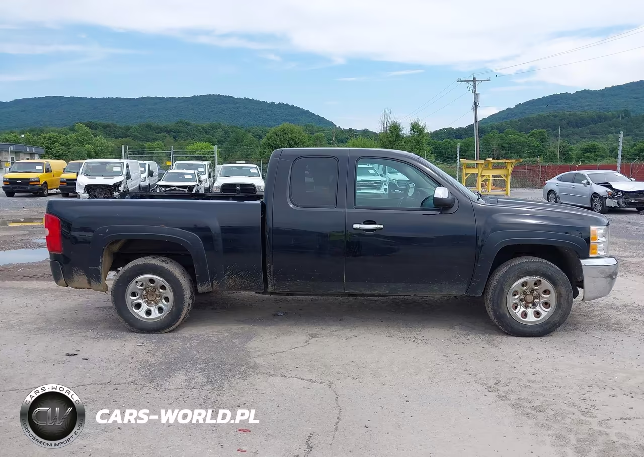 2012 Chevrolet Silverado 1500 Ls VIN:1GCRKREA2CZ241713 - 14