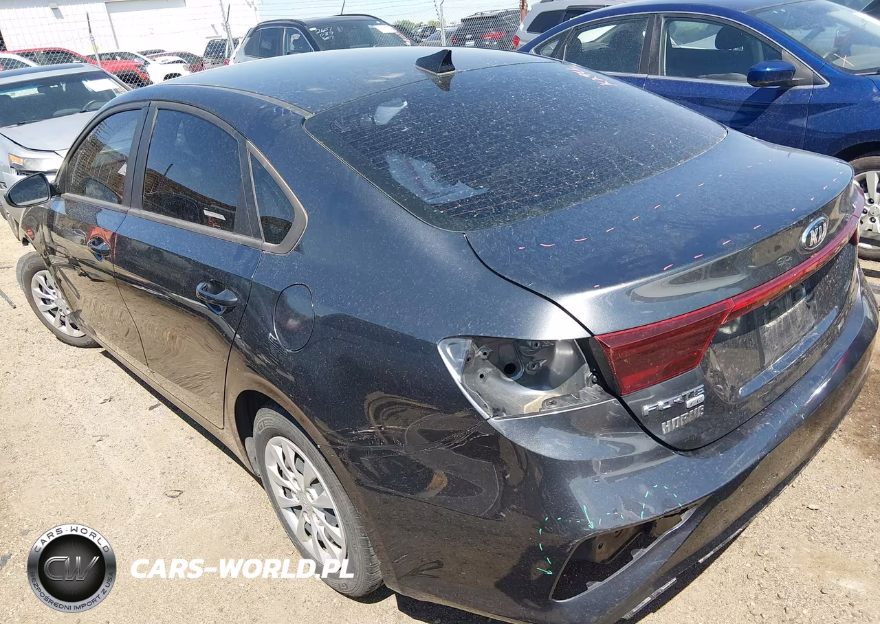 2021 Kia Forte Fe VIN:3KPF24AD5ME300241 - 3