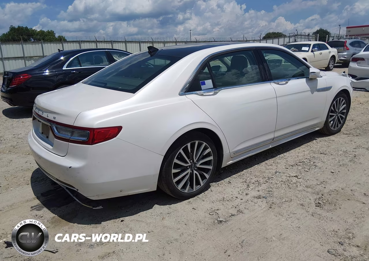 2018 Lincoln Continental Select VIN:1LN6L9SK6J5601773 - 4