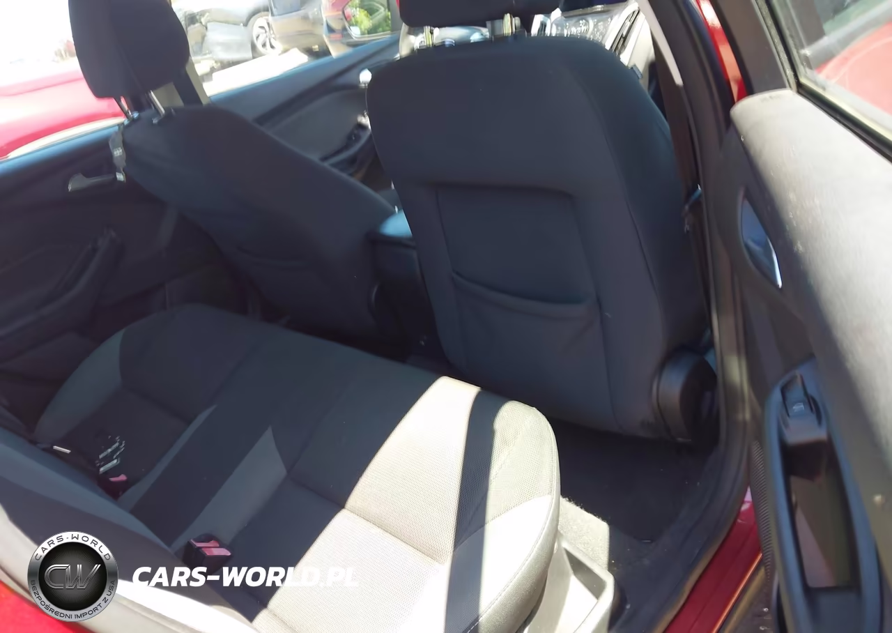 2013 Ford Focus Se VIN:1FADP3F24DL173747 - 8