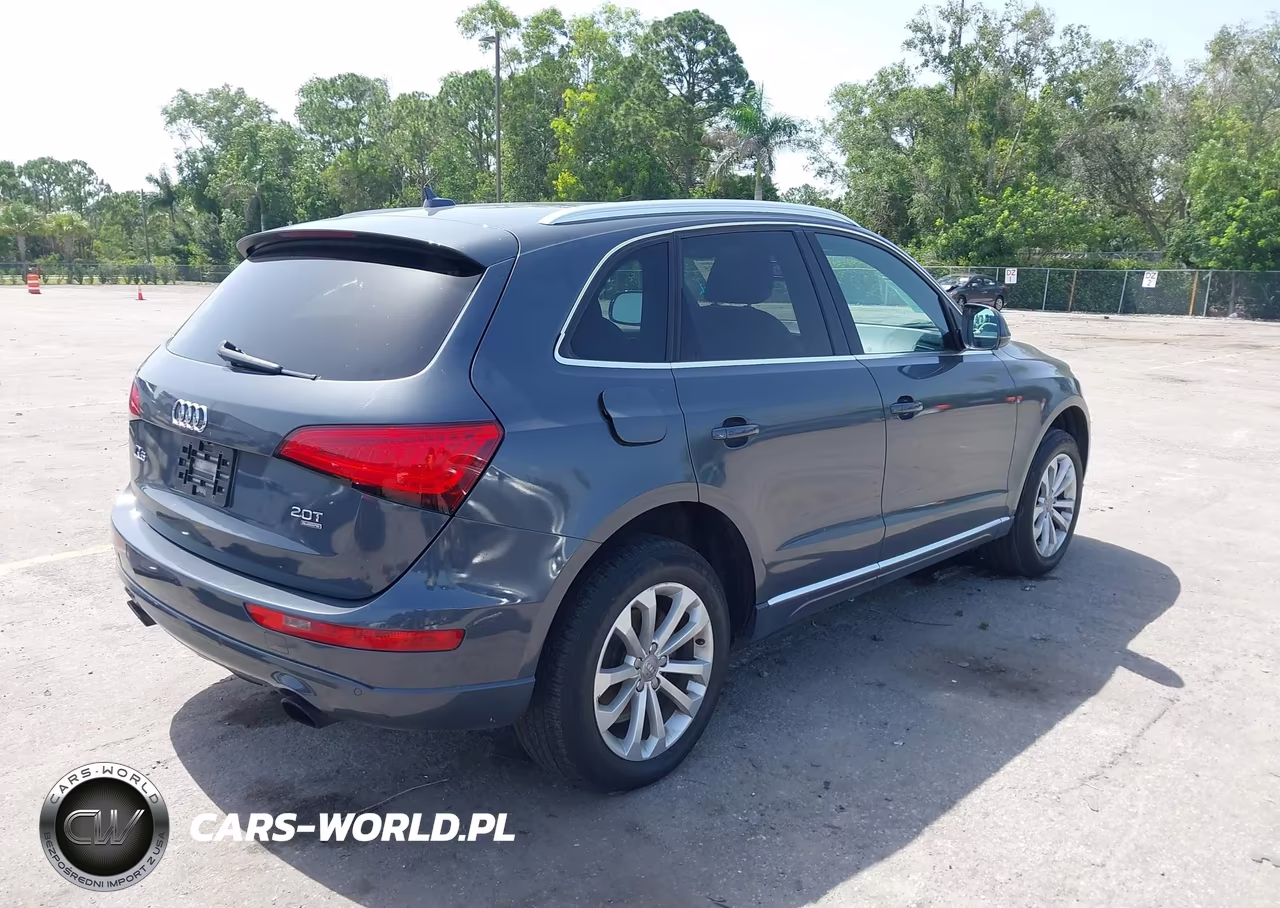 2014 Audi Q5 2.0T Premium VIN:WA1LFAFP9EA115777 - 4
