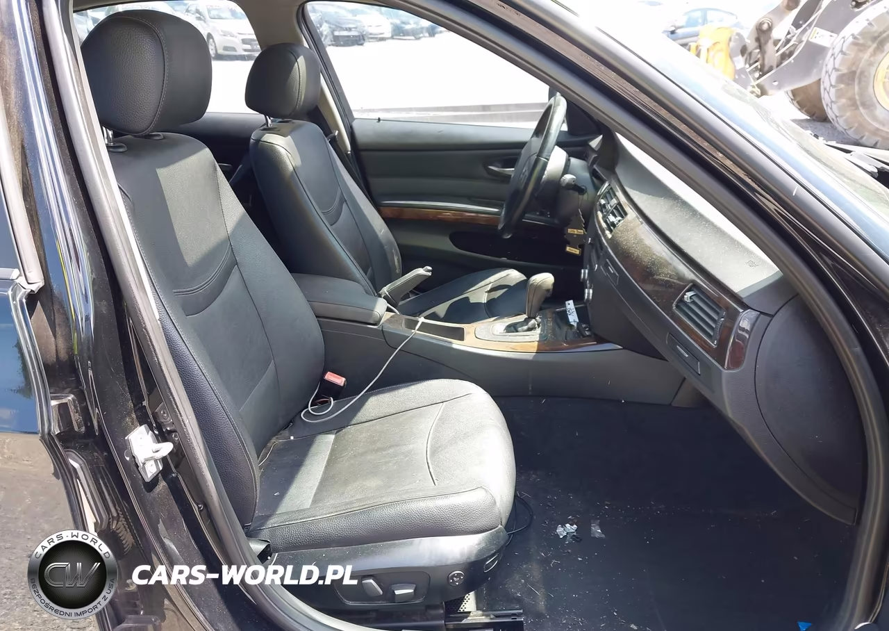 2011 BMW 328I VIN:WBAPH5C54BA443709 - 5