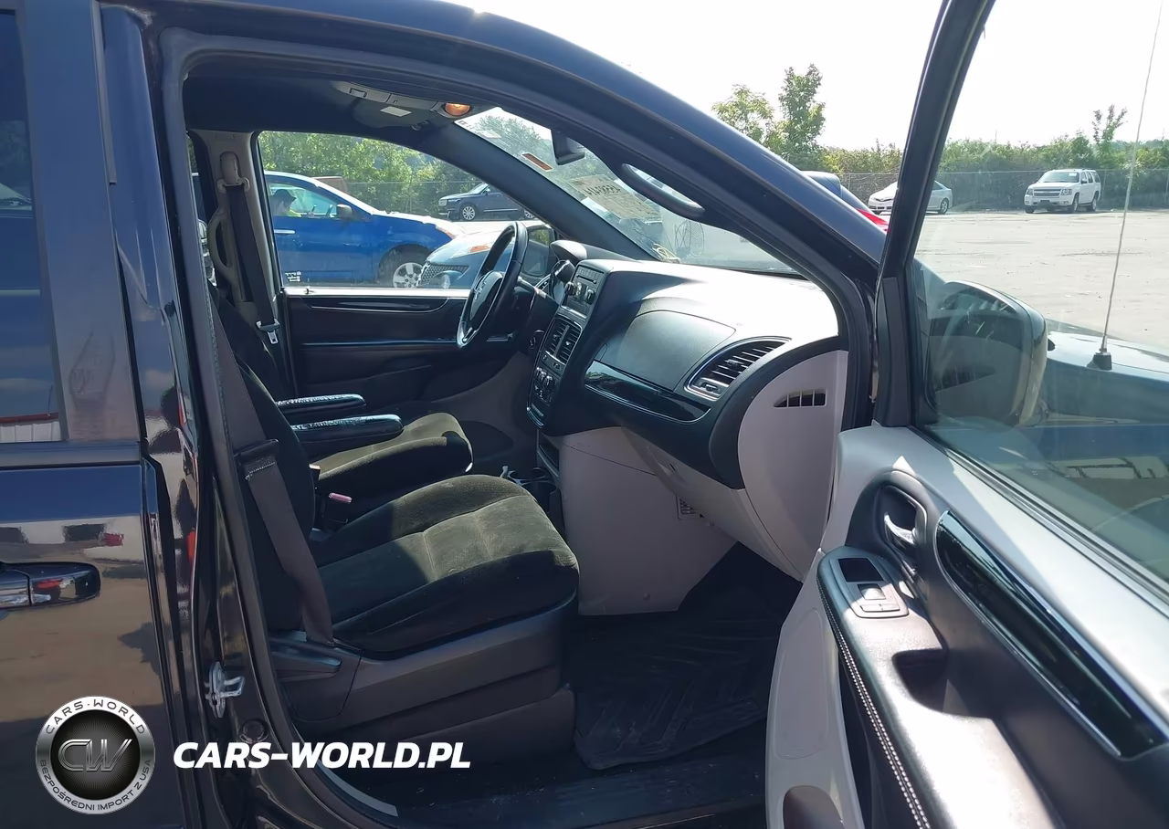 2016 Dodge Grand Caravan Se Plus VIN:2C4RDGBG4GR107373 - 5