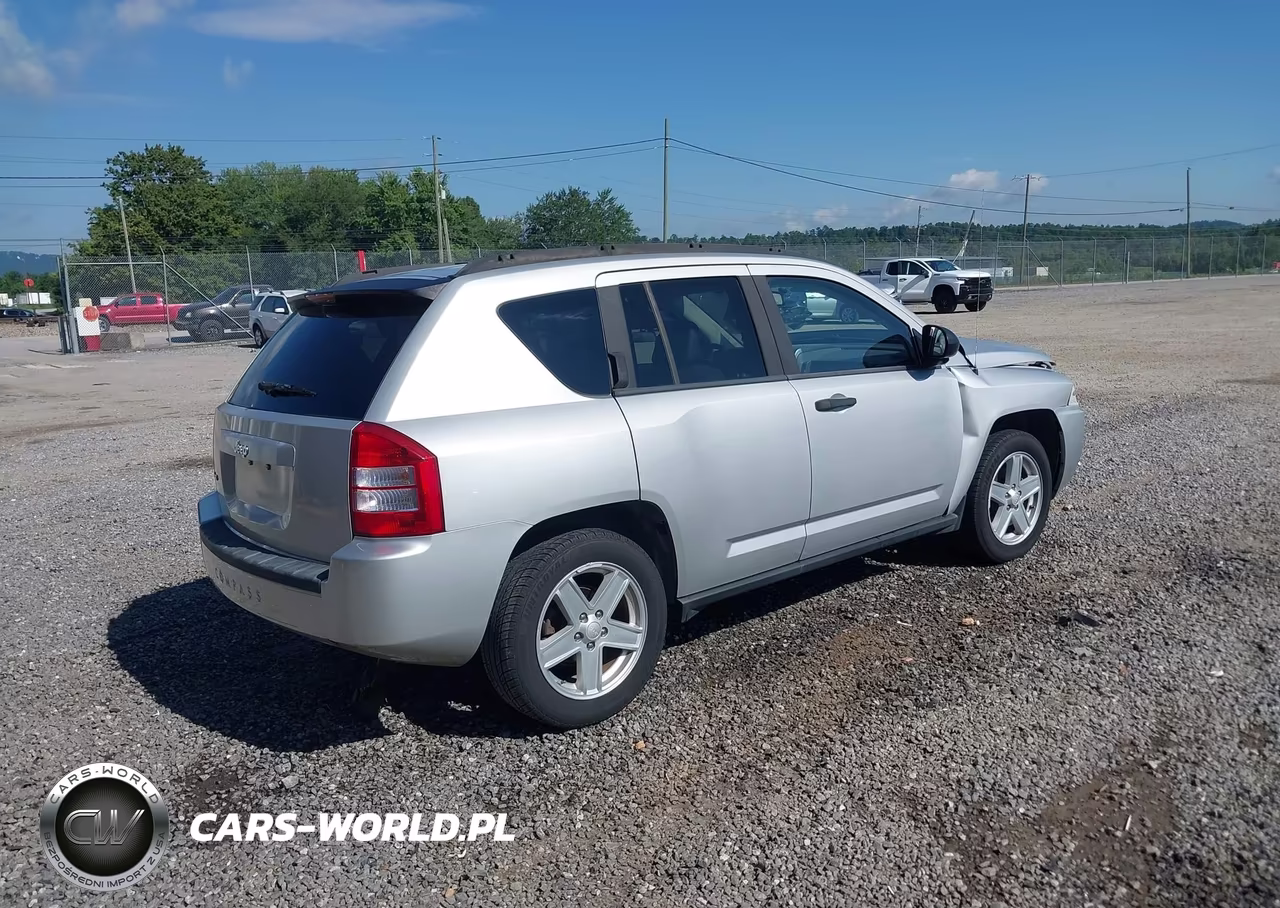 2007 Jeep Compass Sport VIN:1J8FF47W87D165879 - 4