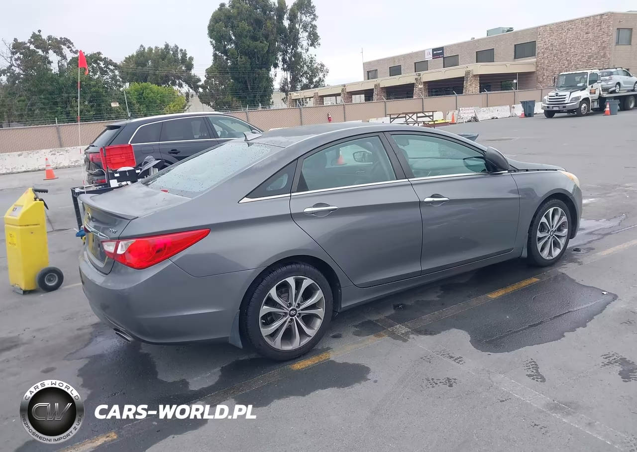 2013 Hyundai Sonata Se 2.0T VIN:5NPEC4AB6DH663893 - 4