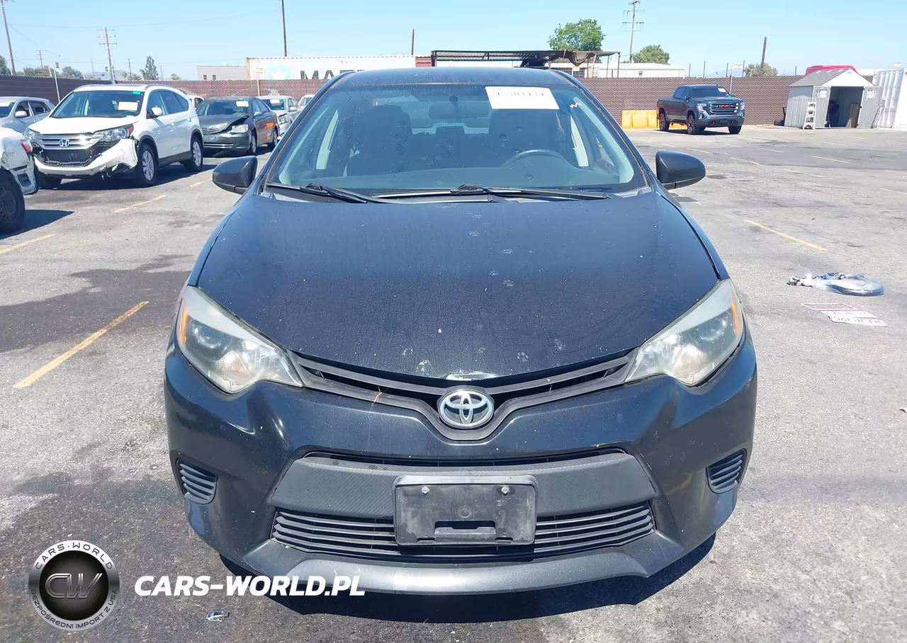 2015 Toyota Corolla L VIN:5YFBURHE0FP211683 - 12